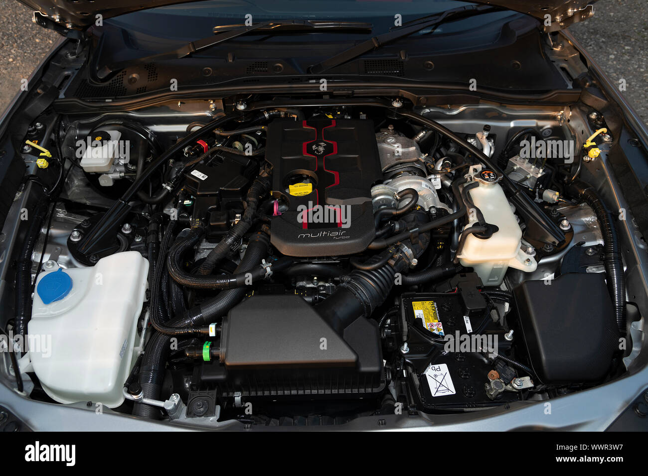 2018 Fiat 124 Abarth Spider Stock Photo Alamy