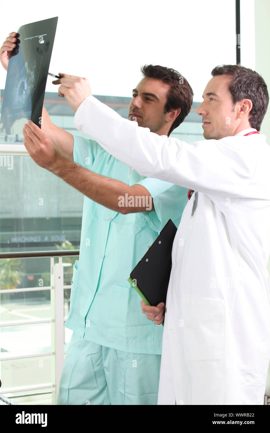 Non consultant hospital doctors hi-res stock photography and images - Alamy