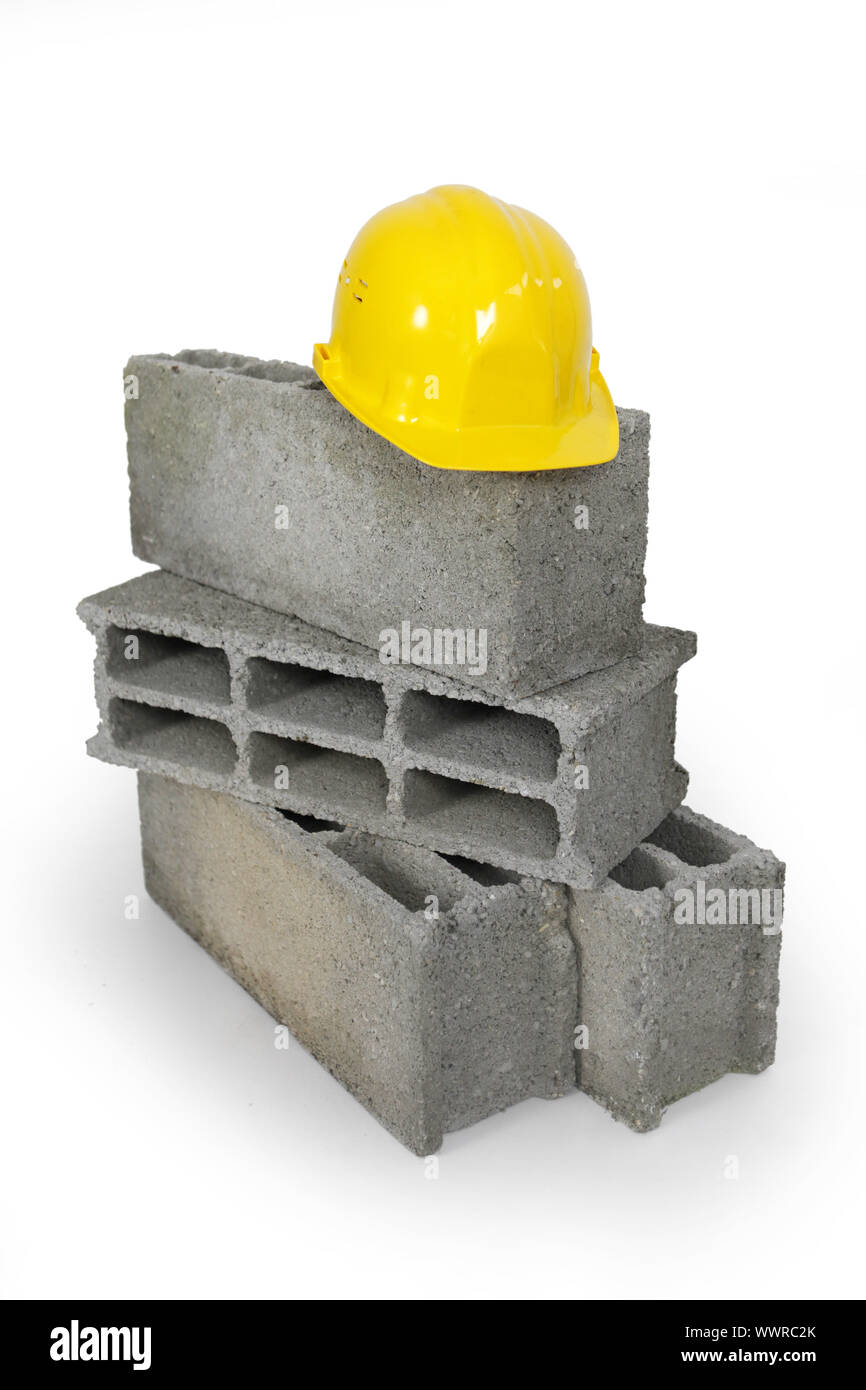 Pile of breeze blocks hi-res stock photography and images - Alamy