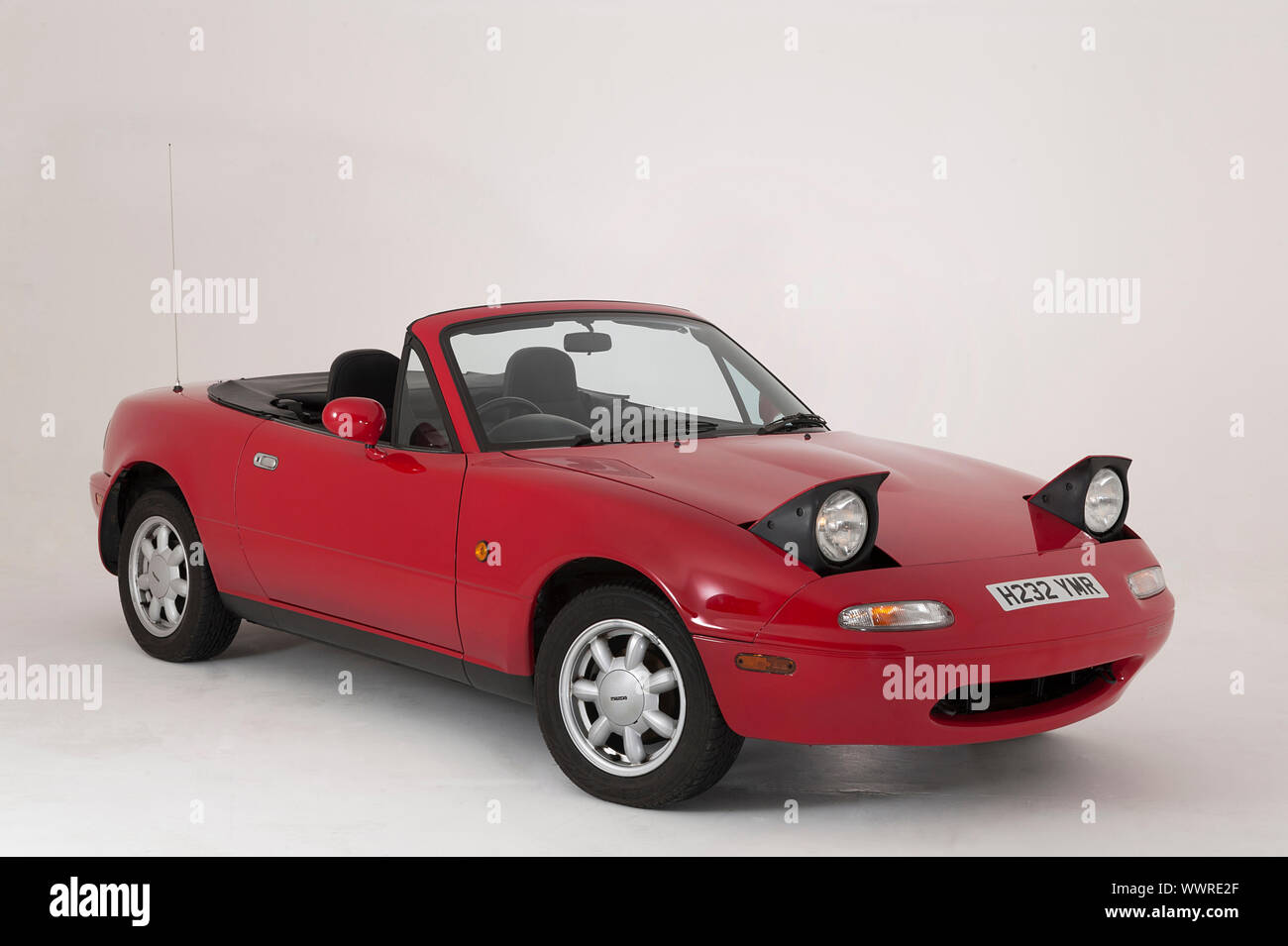 mx5 1990 hi-res stock photography and - Alamy