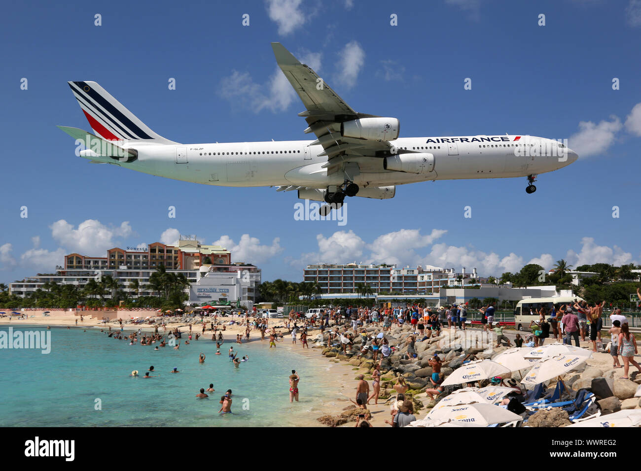 Air France Airbus A340-300 aircraft landing airport Sint Maarten Stock Photo