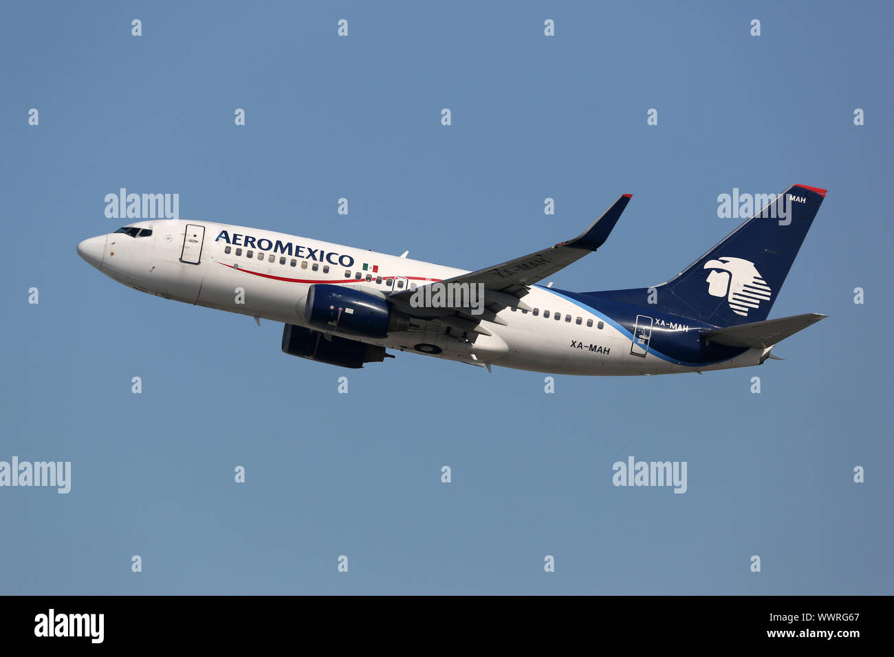 Boeing B 737 Stock Photos Boeing B 737 Stock Images Page