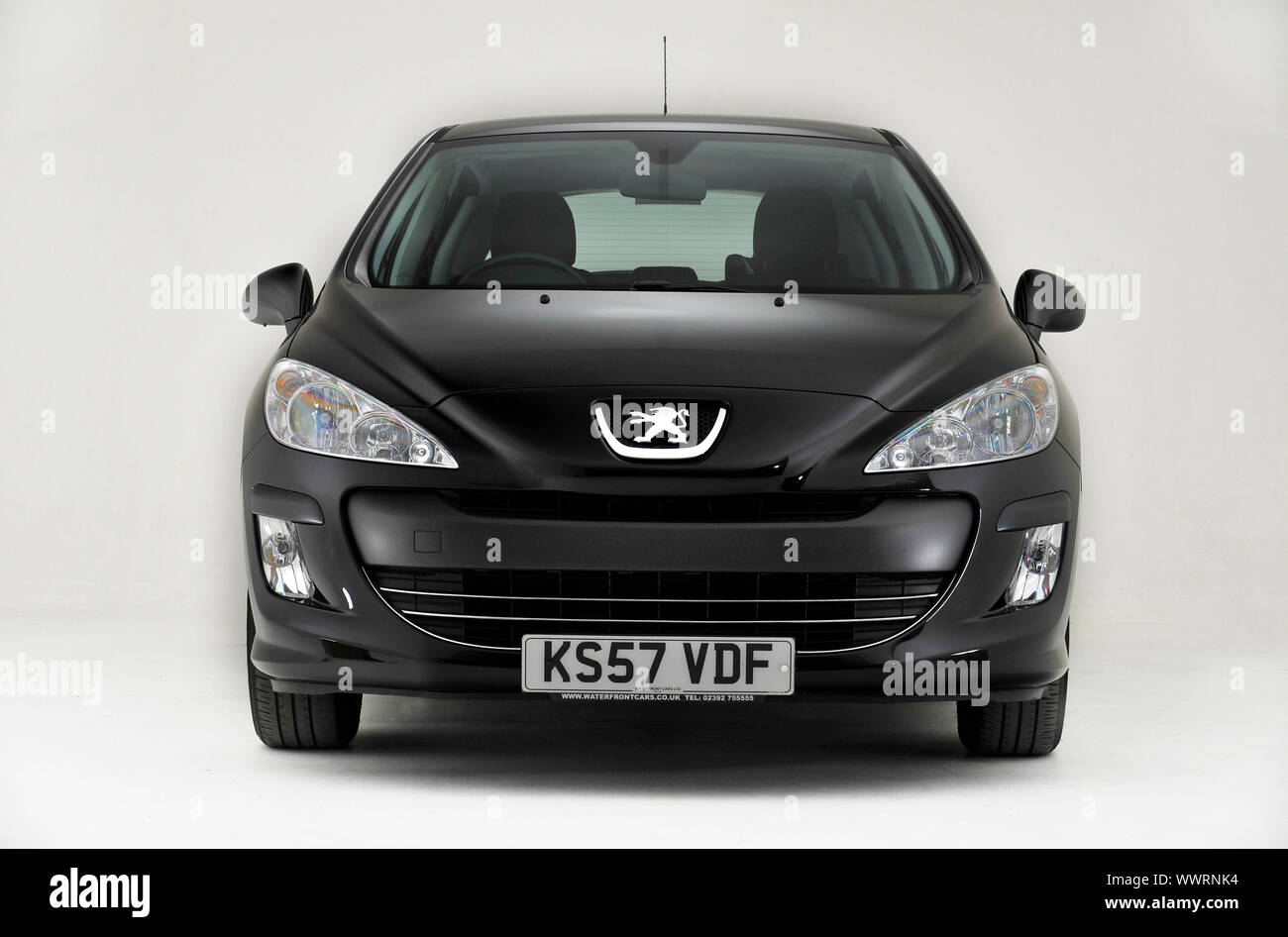 2011 Peugeot 107 Photo Stock - Alamy