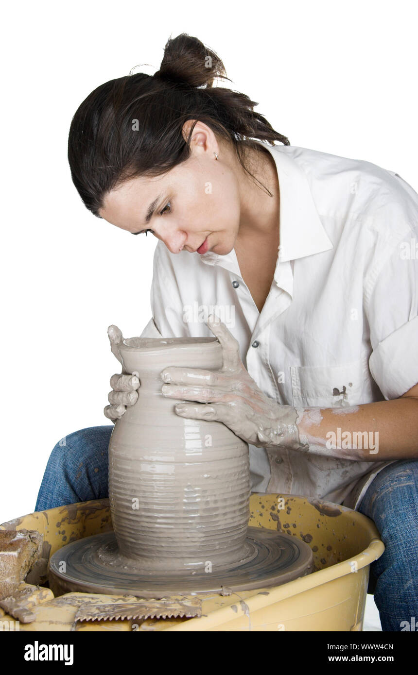 женщина гончар которая спасет мир