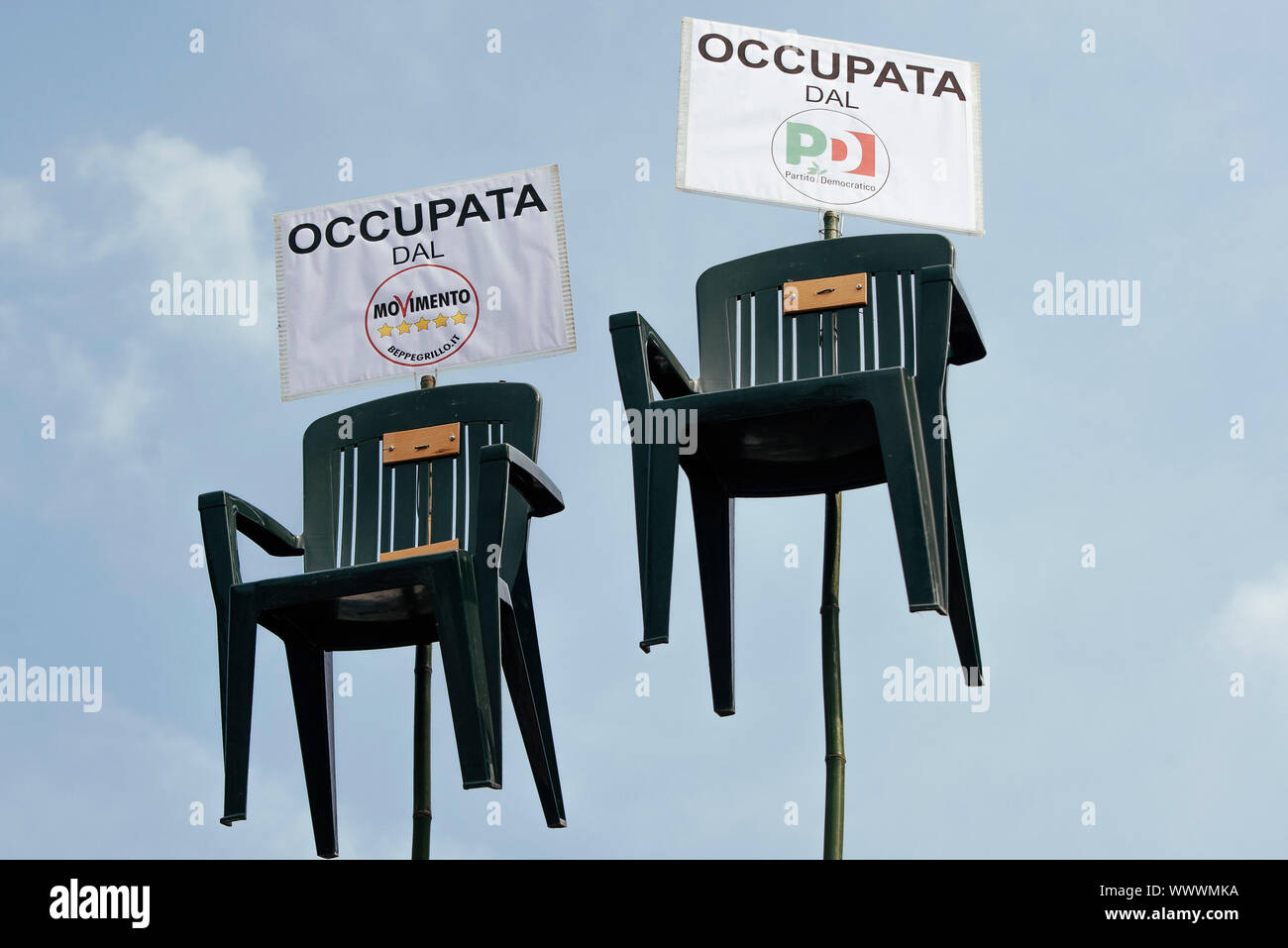 Pontida Italy 15th Sep 2019 Seats Hang On Poles With