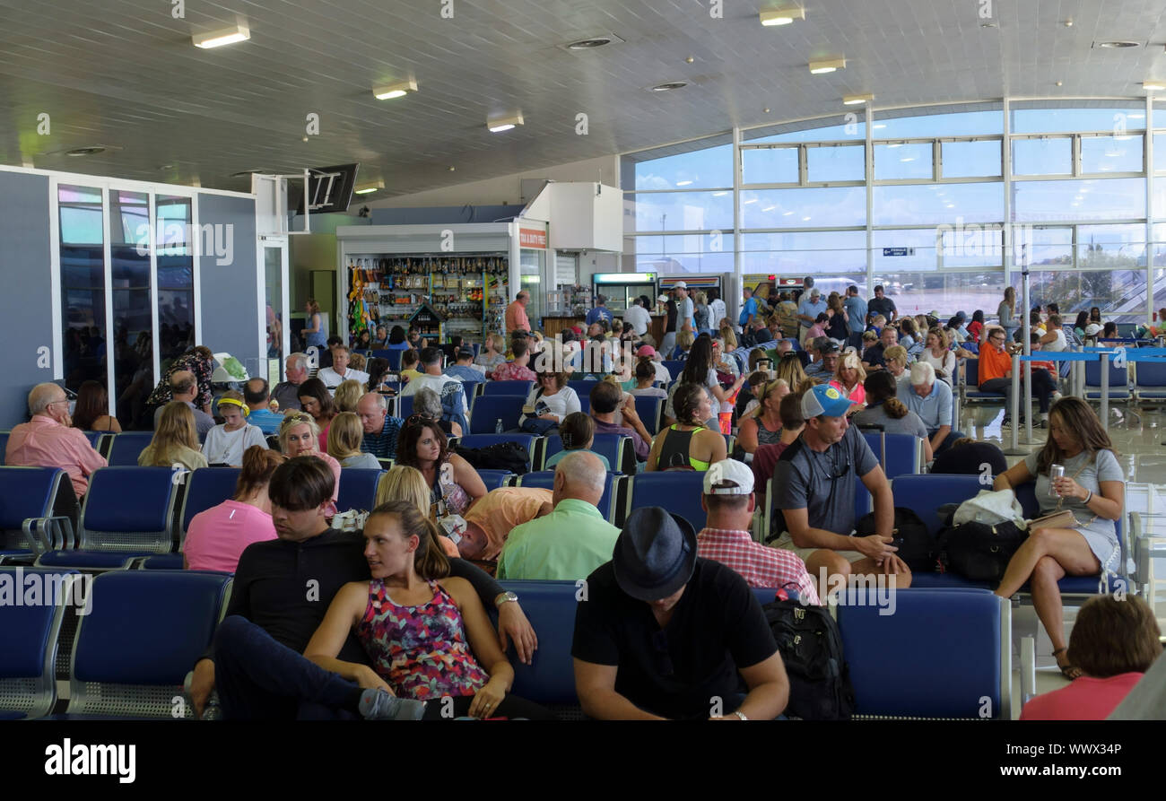 Robert L. Bradshaw International Airport, St. Kitts and Nevis