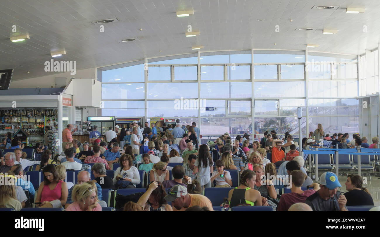 Robert L. Bradshaw International Airport, St. Kitts and Nevis