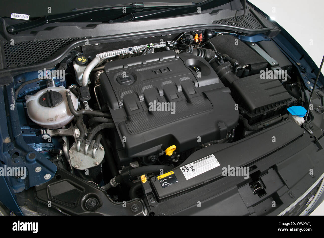 2014 Seat Leon FR Stock Photo - Alamy