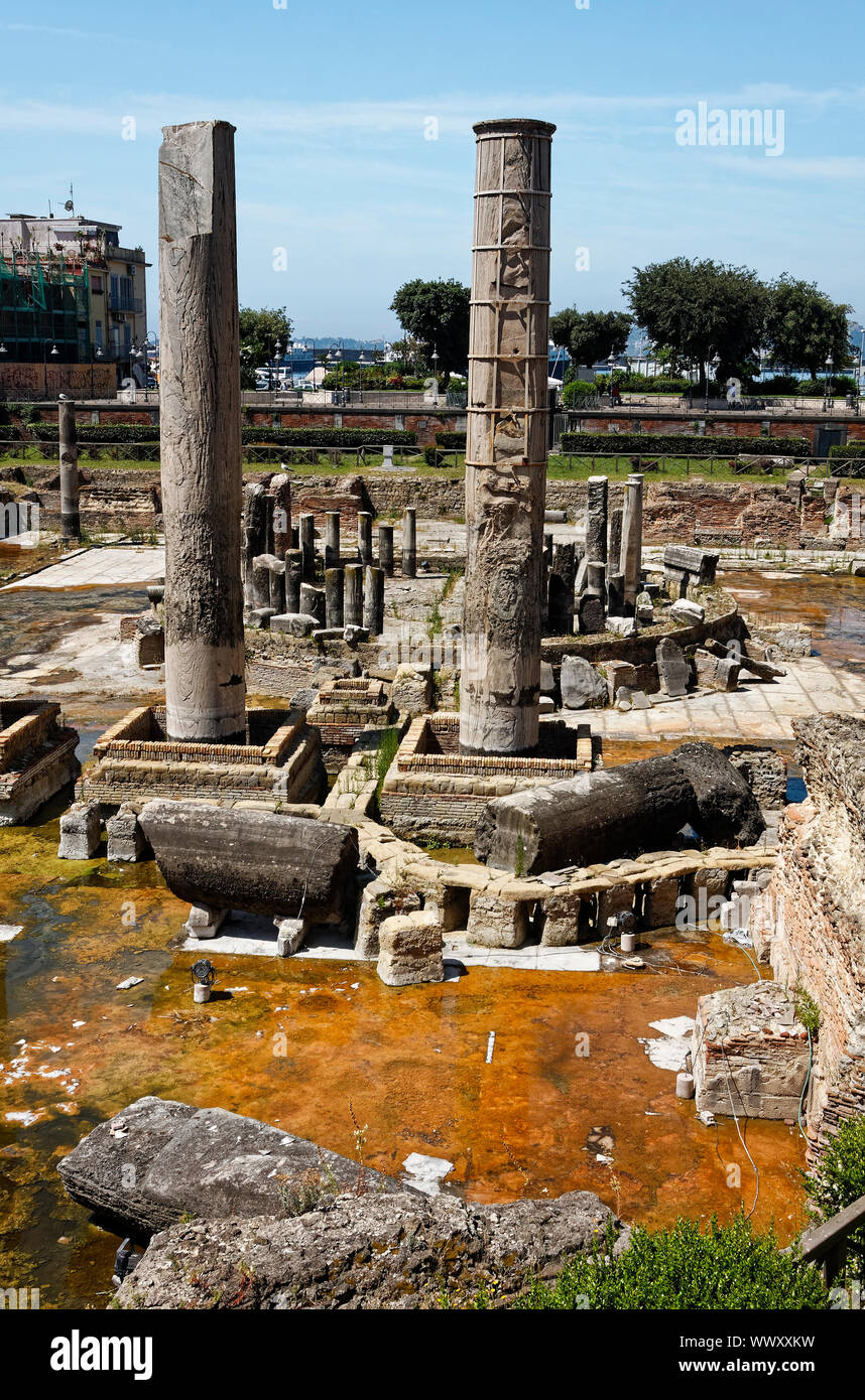 Macellum di Pozzuoli; Tempi di Serepide; market; columns measure height of sea level; 1st century; old ruins; city scene, Pozzouli; Italy; Europe; spr Stock Photo