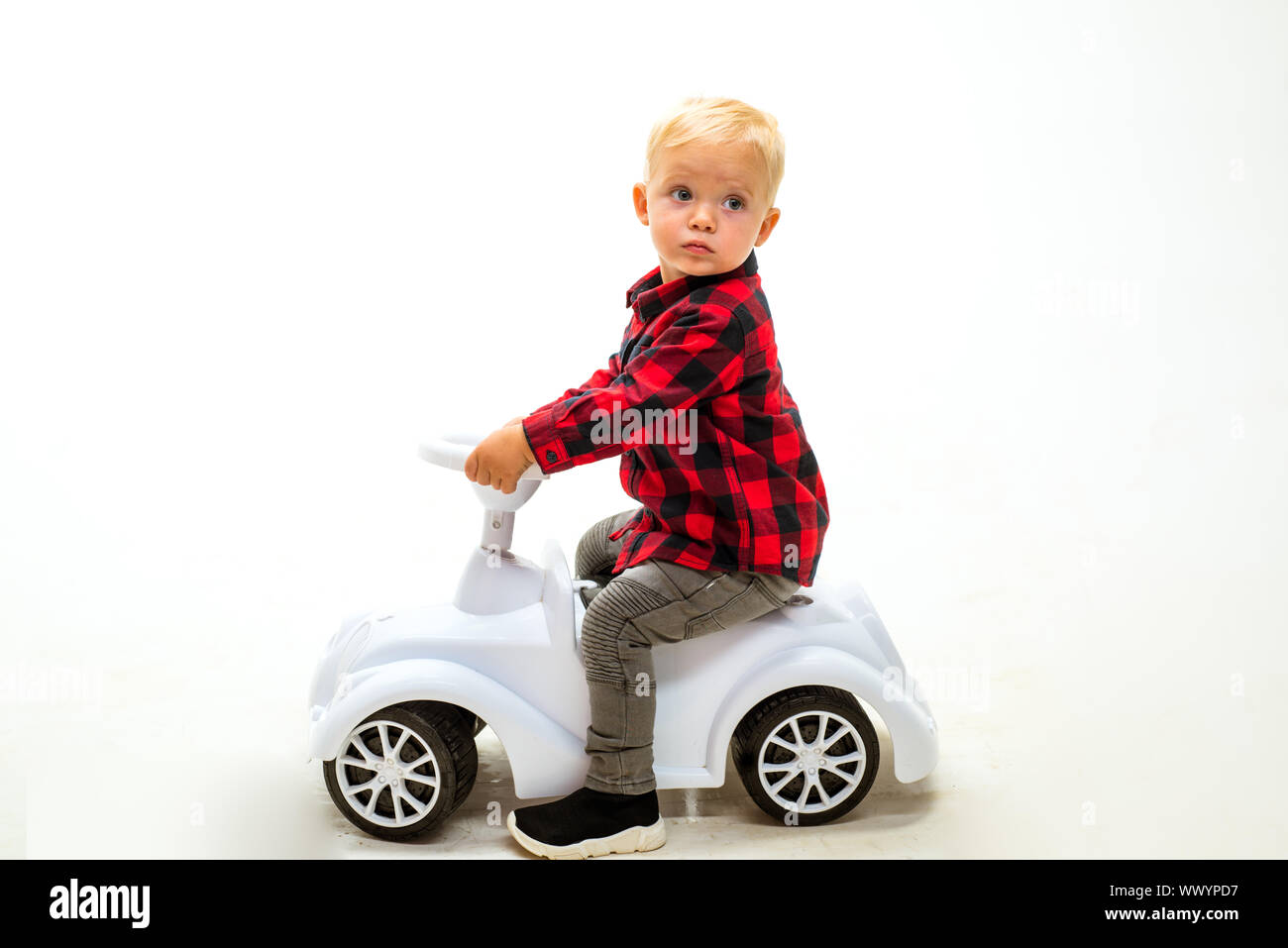 cars for baby boy to ride