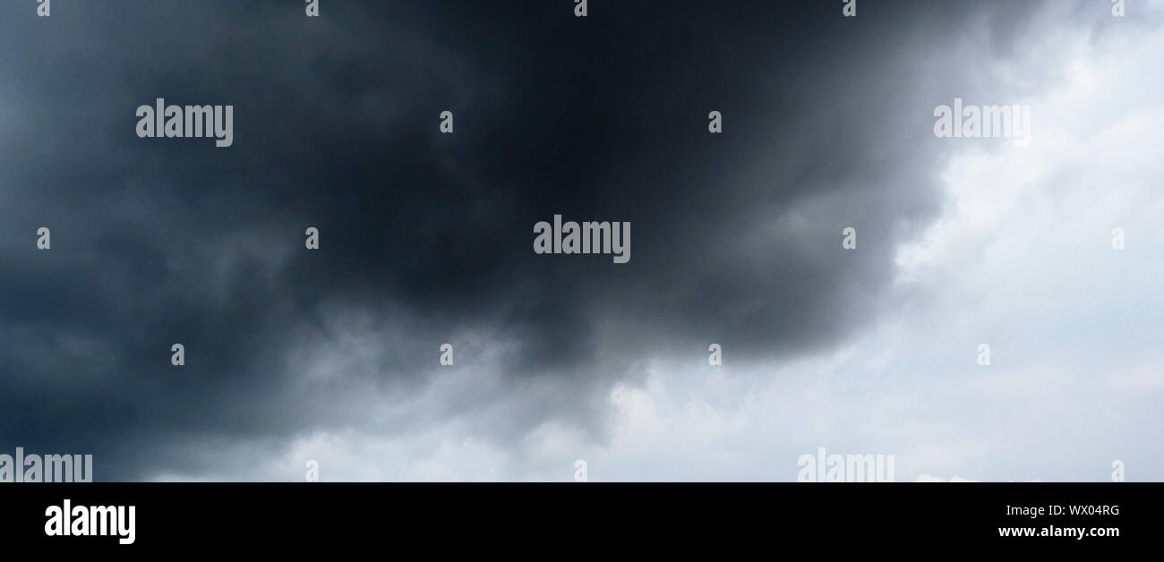 Summer rainy night hi-res stock photography and images - Alamy