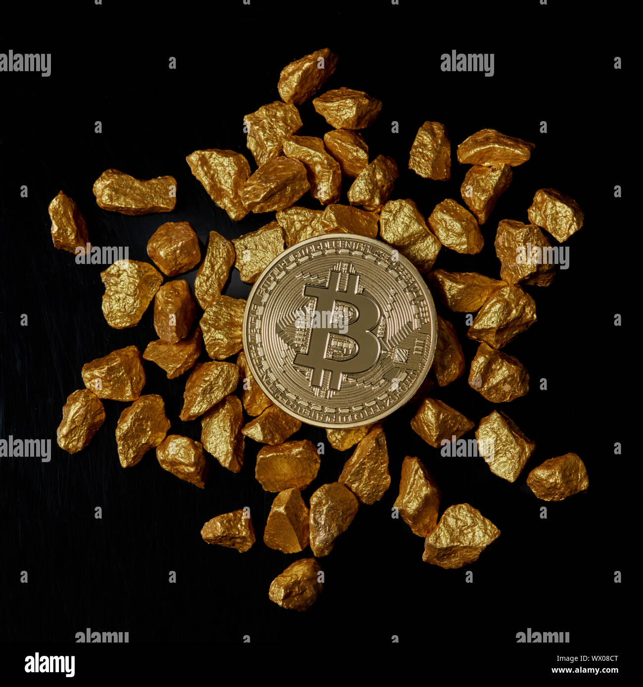Bitcoin gold nuggets hi-res stock photography and images - Alamy