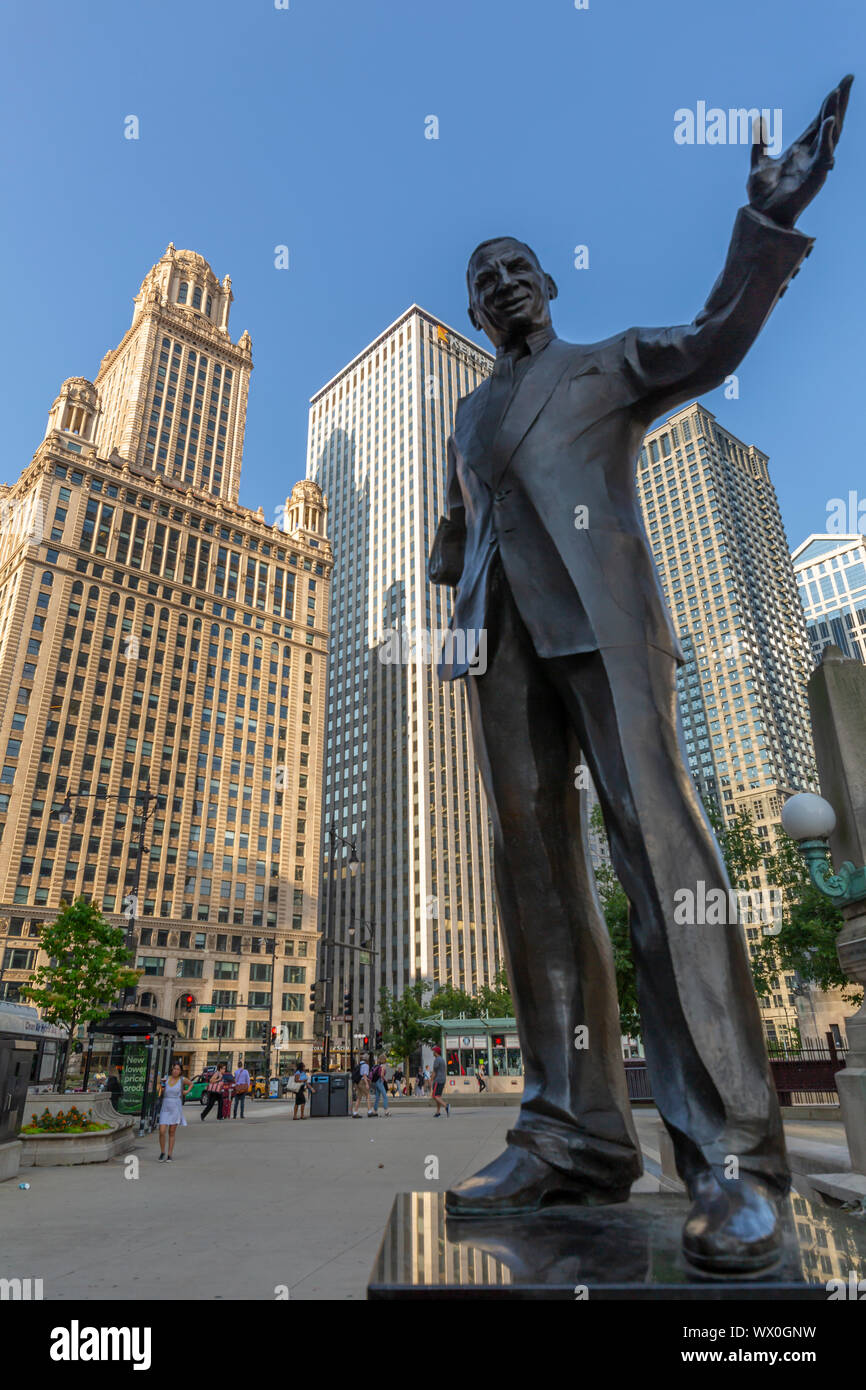 View of Irv Kupcinet (Mr. Chicago) statue, Chicago, Illinois, United States of America, North America Stock Photo