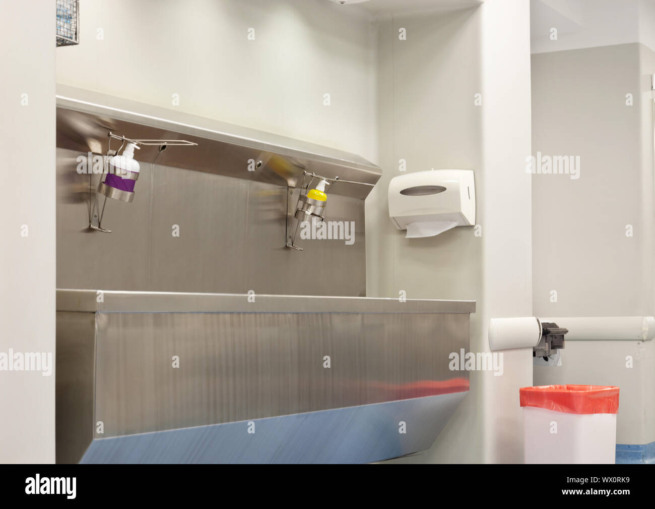 A hospital pre surgery wash station Stock Photo Alamy