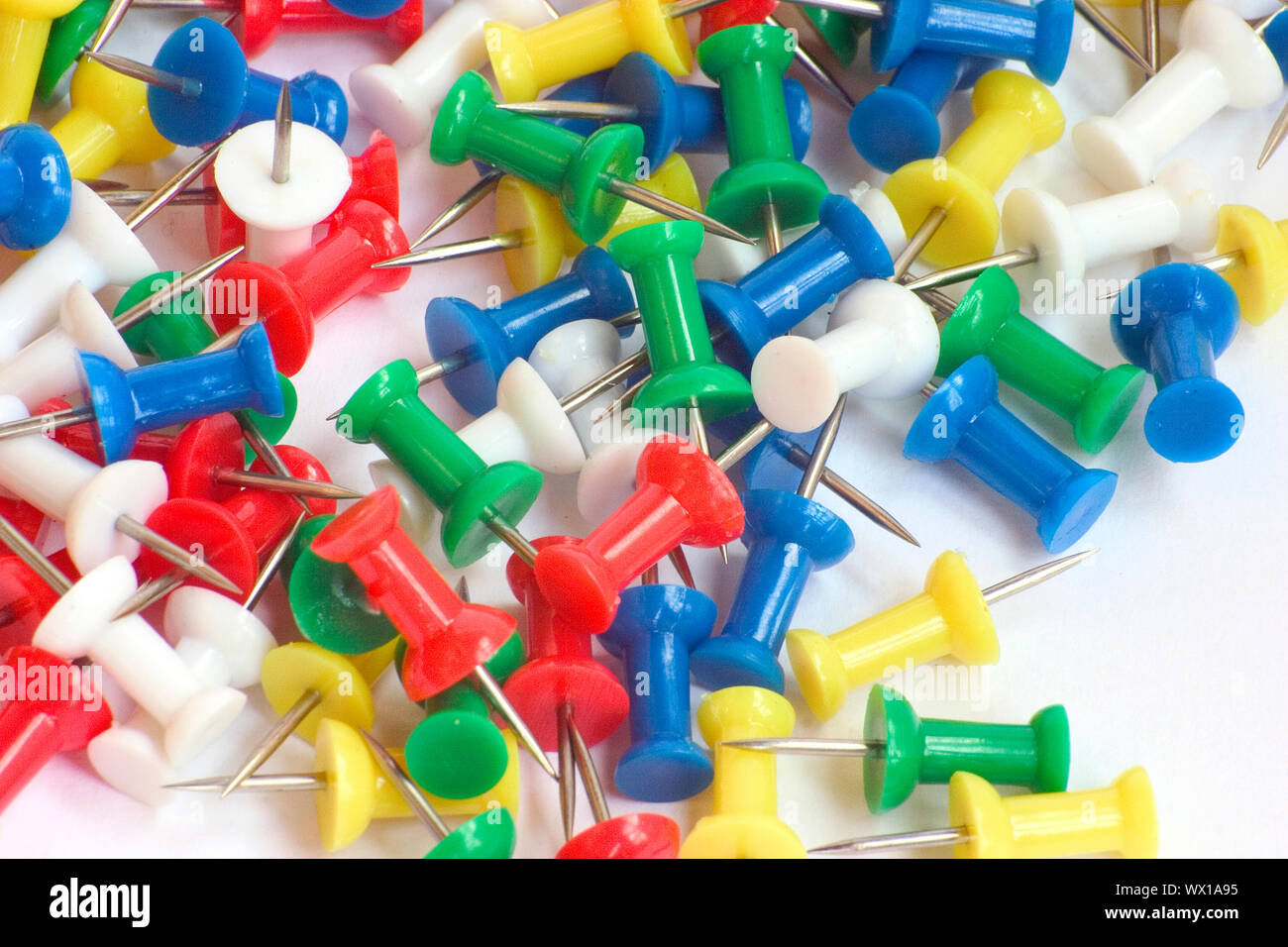 Notice board pins hires stock photography and images Alamy