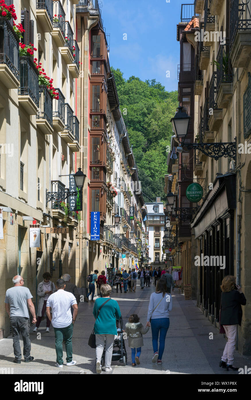 Street scene.  Calle San Jeronimo in the Old Town.  San Sebastian, Gipuzkoa Province, Basque Country, Spain. Stock Photo