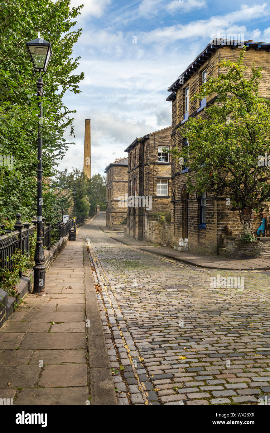 Albert Terrace, Saltaire, Yorkshire, England. Saltaire is a model Victorian village and is a UNESCO World Heritage Site. Stock Photo