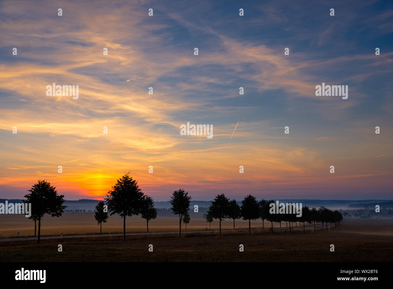Sonne zum auto -Fotos und -Bildmaterial in hoher Auflösung – Alamy