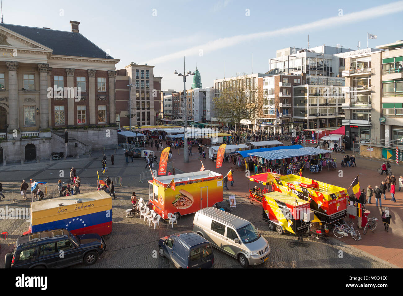 Central plaza 'Grote Markt' with market Groningen, The Netherlands Stock Photo