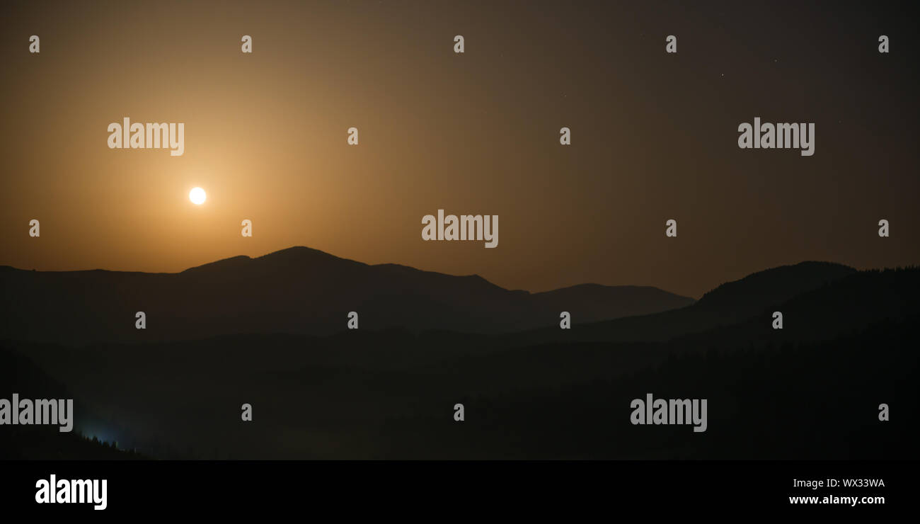 Moon night sky mountains stars hi-res stock photography and images - Alamy