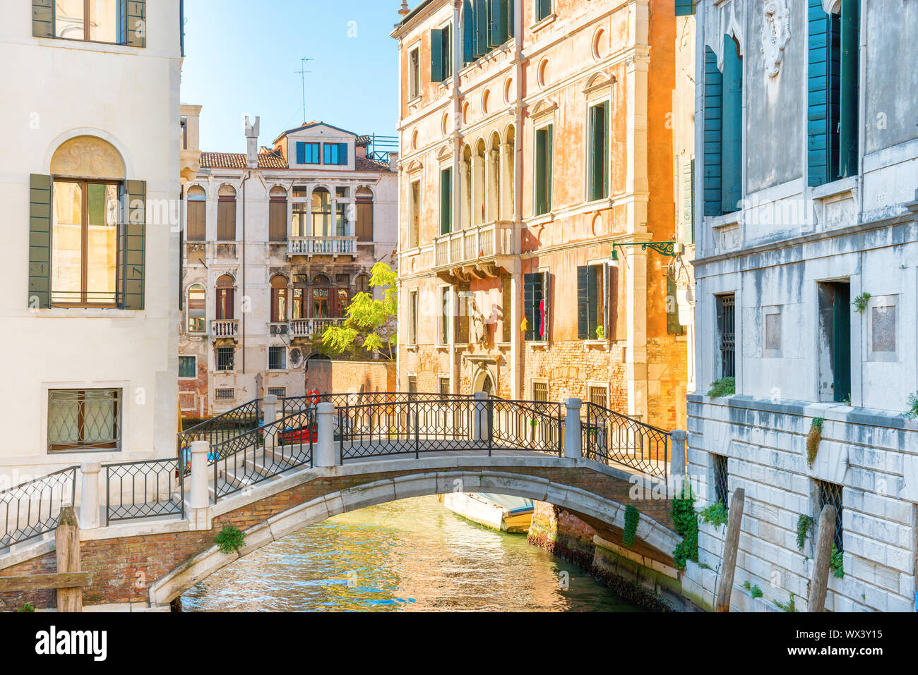 Morning scene canal in hi-res stock photography and images - Alamy
