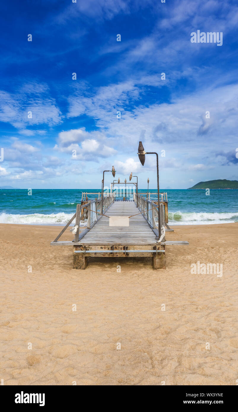 Beautiful view beach wooden path hi-res stock photography and images ...