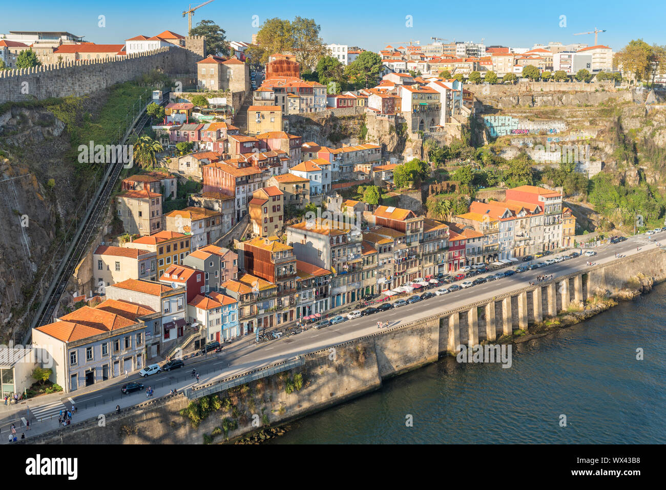 Old houses and funicular in Oporto Stock Photo - Alamy