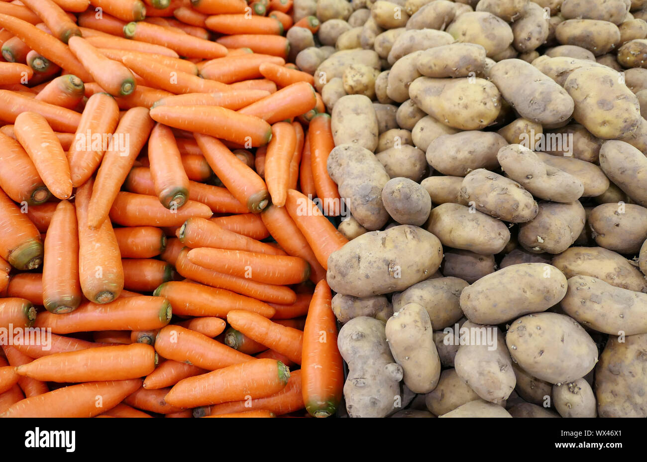 Carrot and potato Stock Photo - Alamy