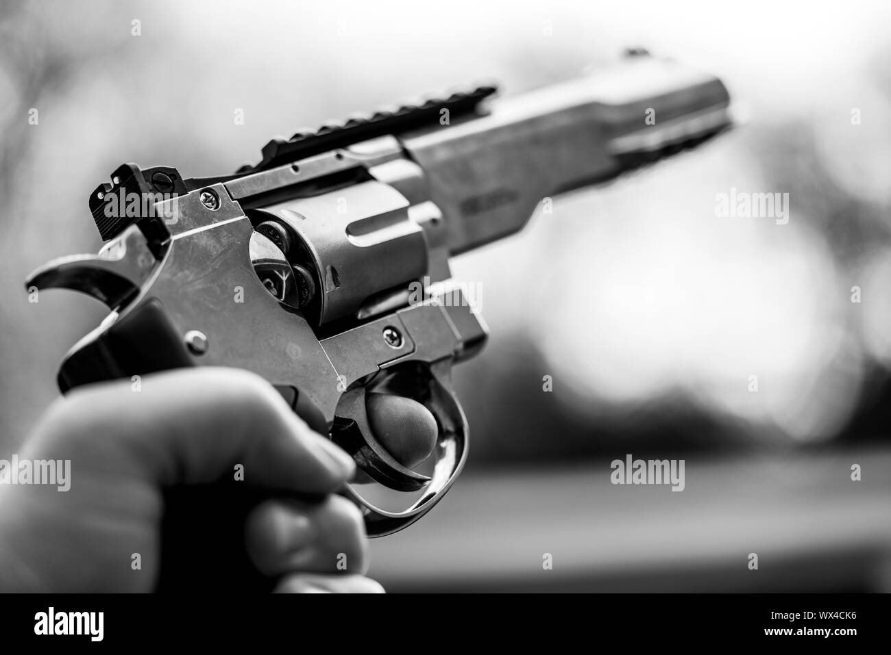 Russian roulette handgun hi-res stock photography and images - Alamy