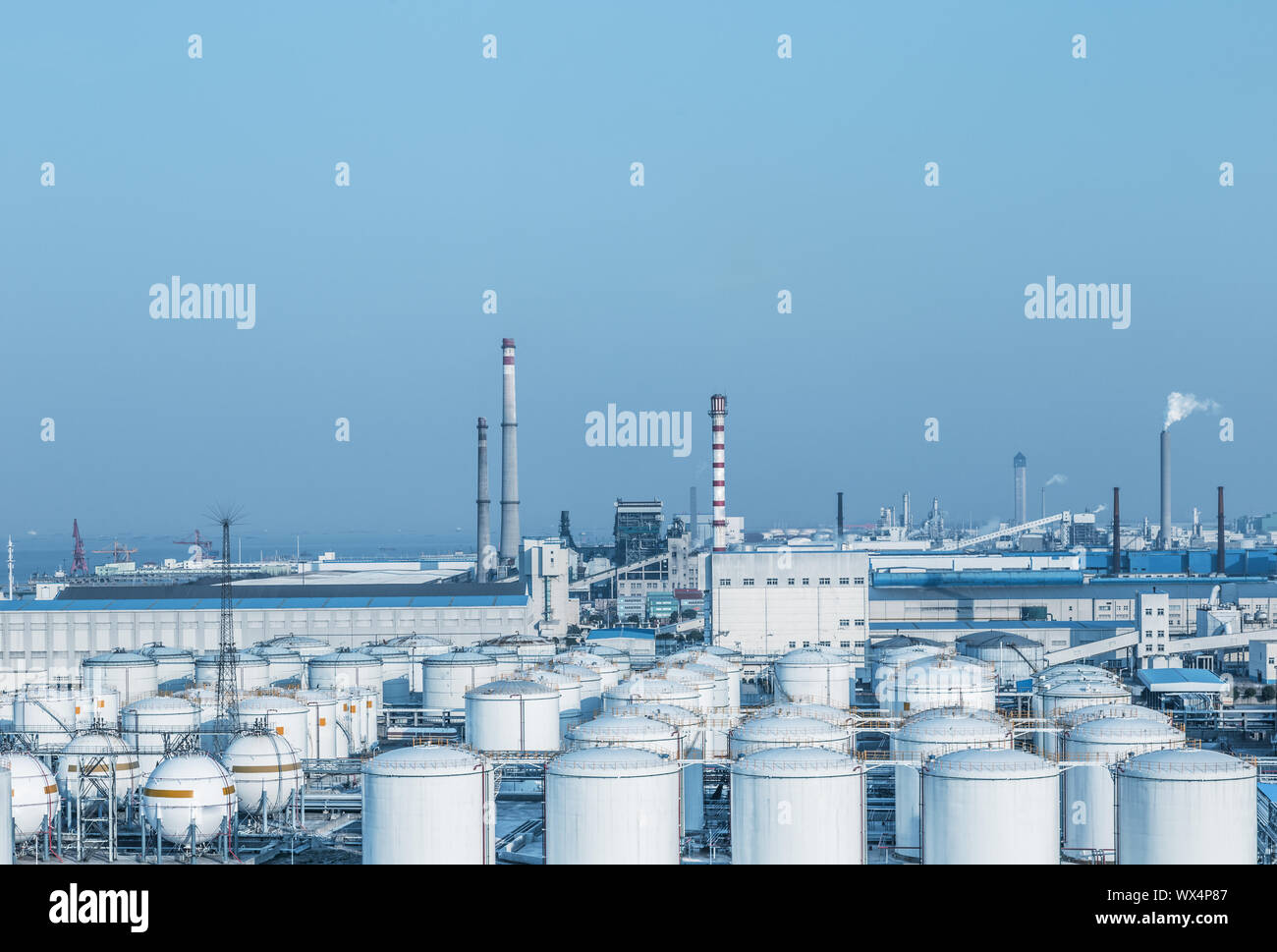 gas tanks for petrochemical plant Stock Photo