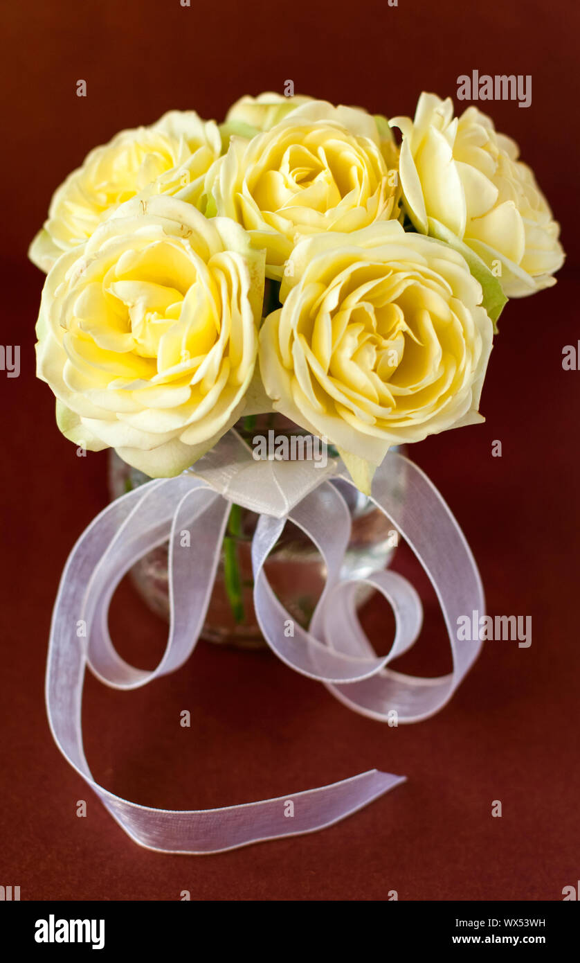 Traditional roses hi-res stock photography and images - Alamy