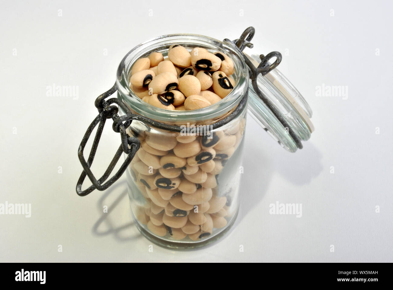 organic black eyed beans are a good source of fibre Stock Photo Alamy