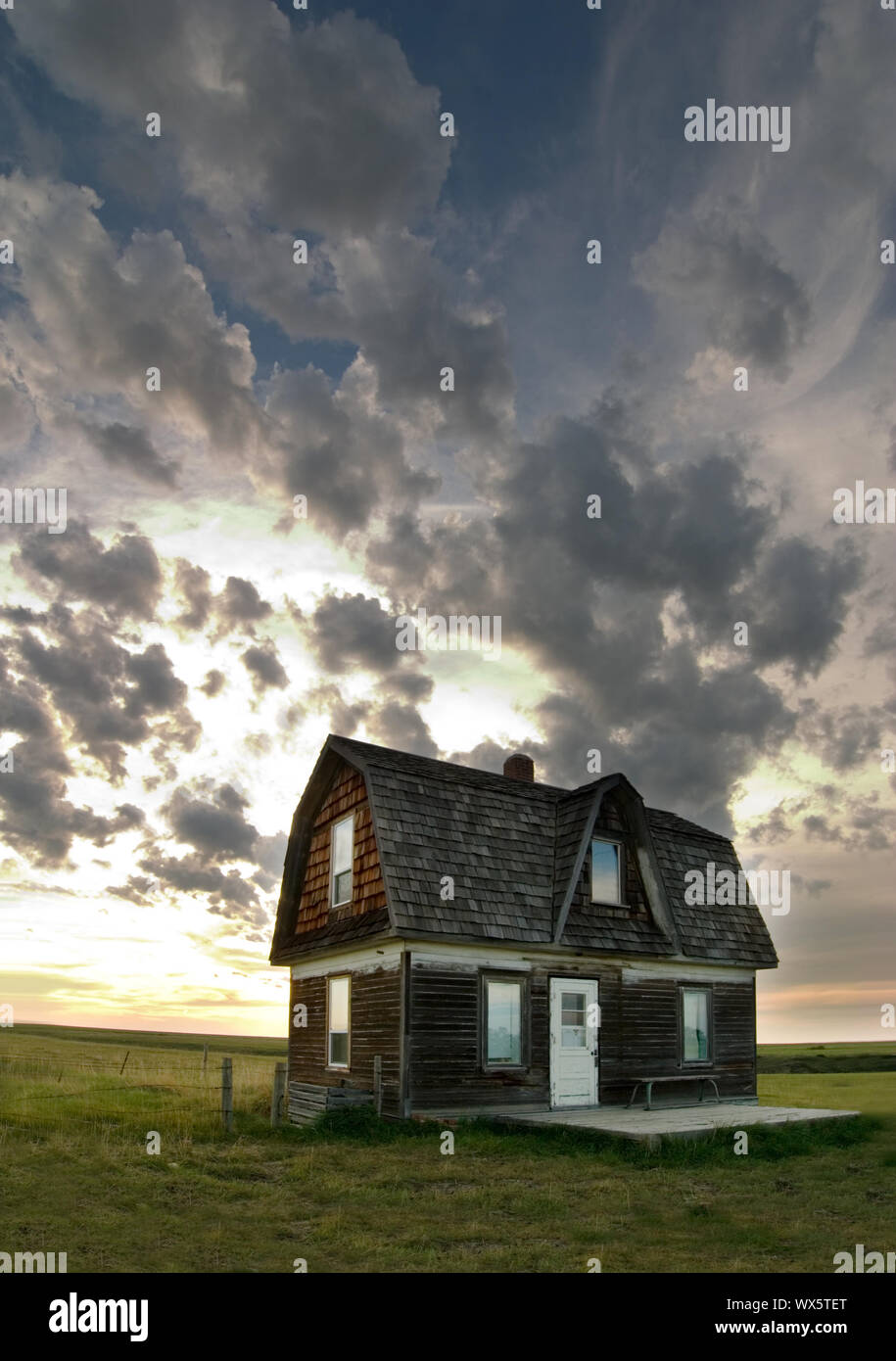 Old Prairie House Stock Photo - Alamy