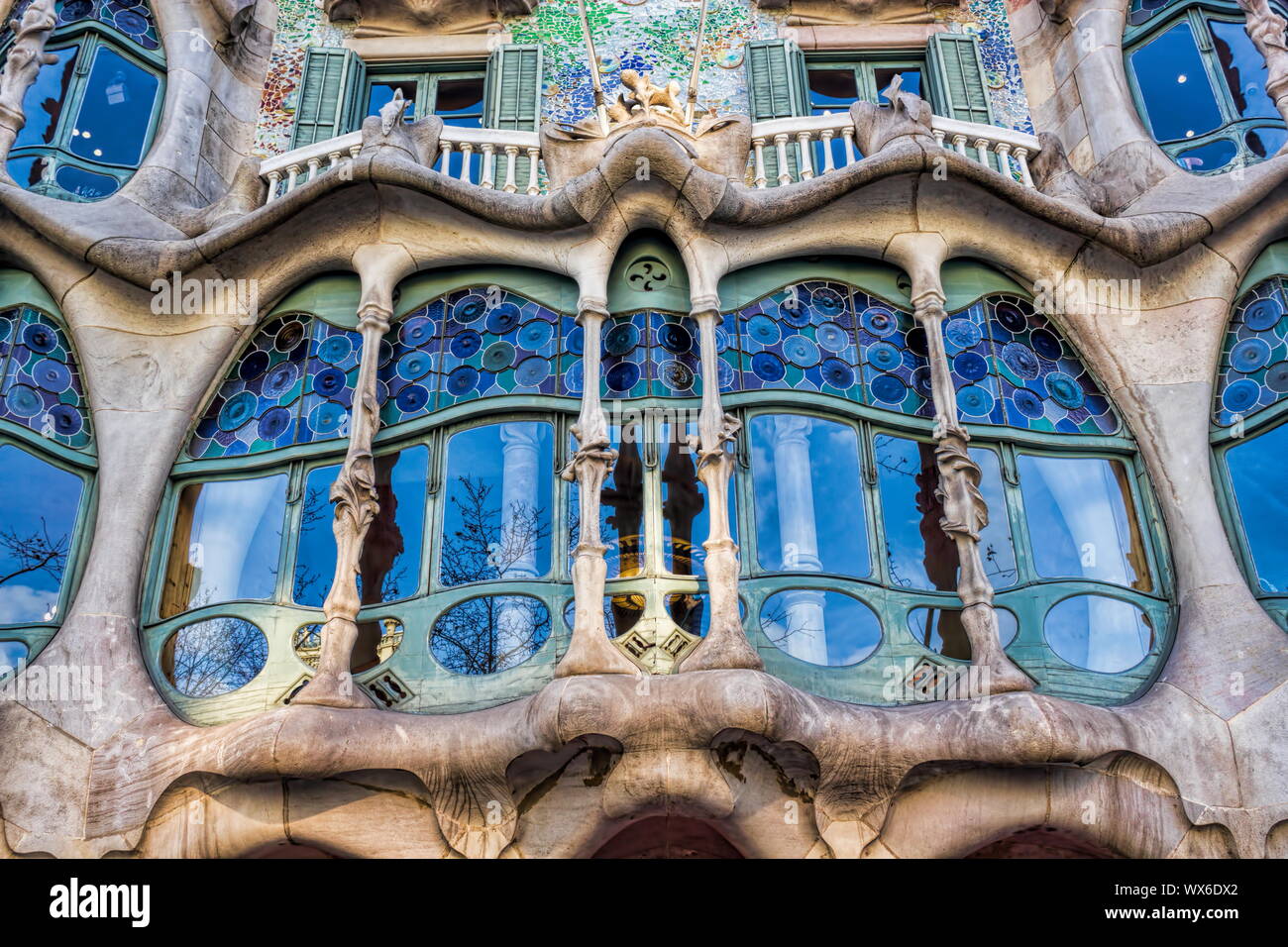 Barcelona Gaudi-Fenster Stock Photo