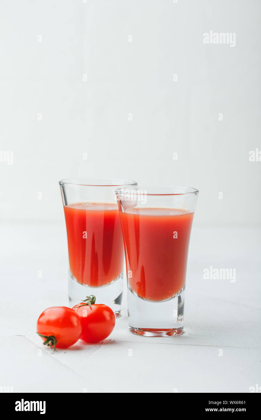Bloody Mary Cocktail Glasses Garnishes Tomato Bloody Mary Ice Cold Stock  Photo by ©nblxer 379197948