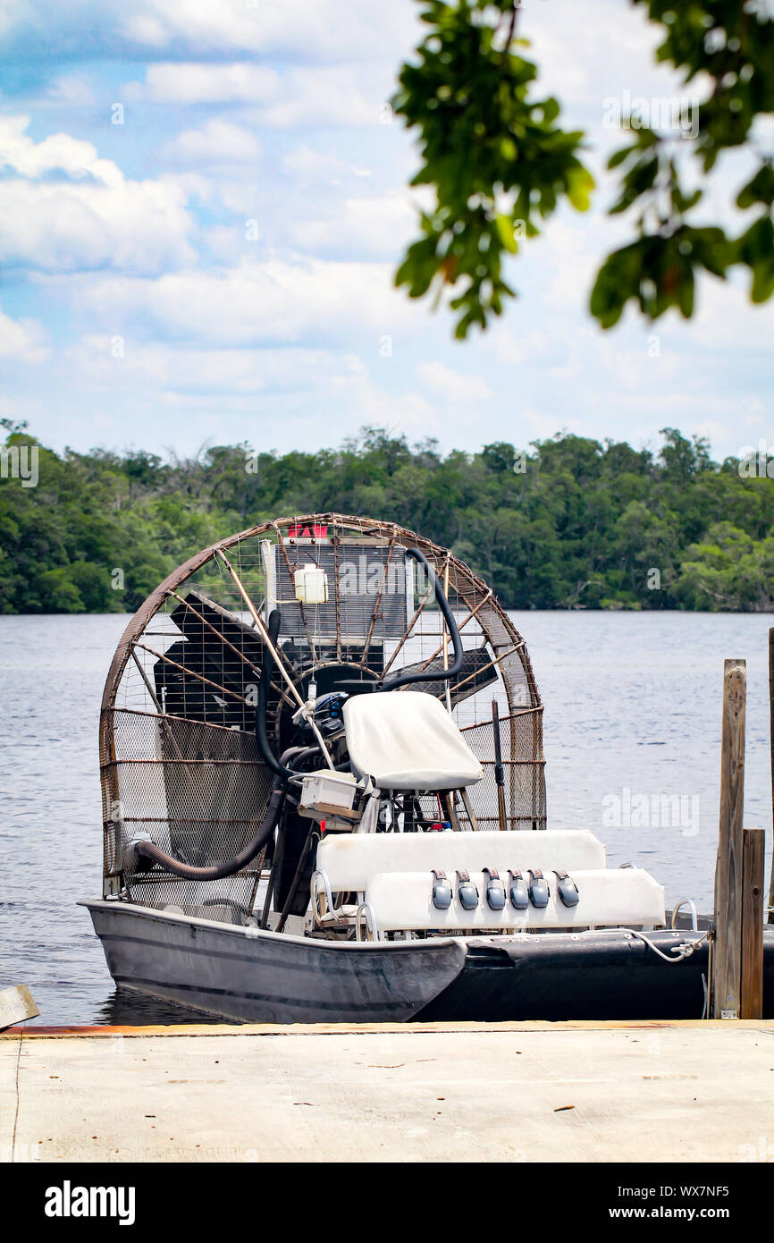 Propeller boat, propeller boats in the Everglades Stock Photo Alamy