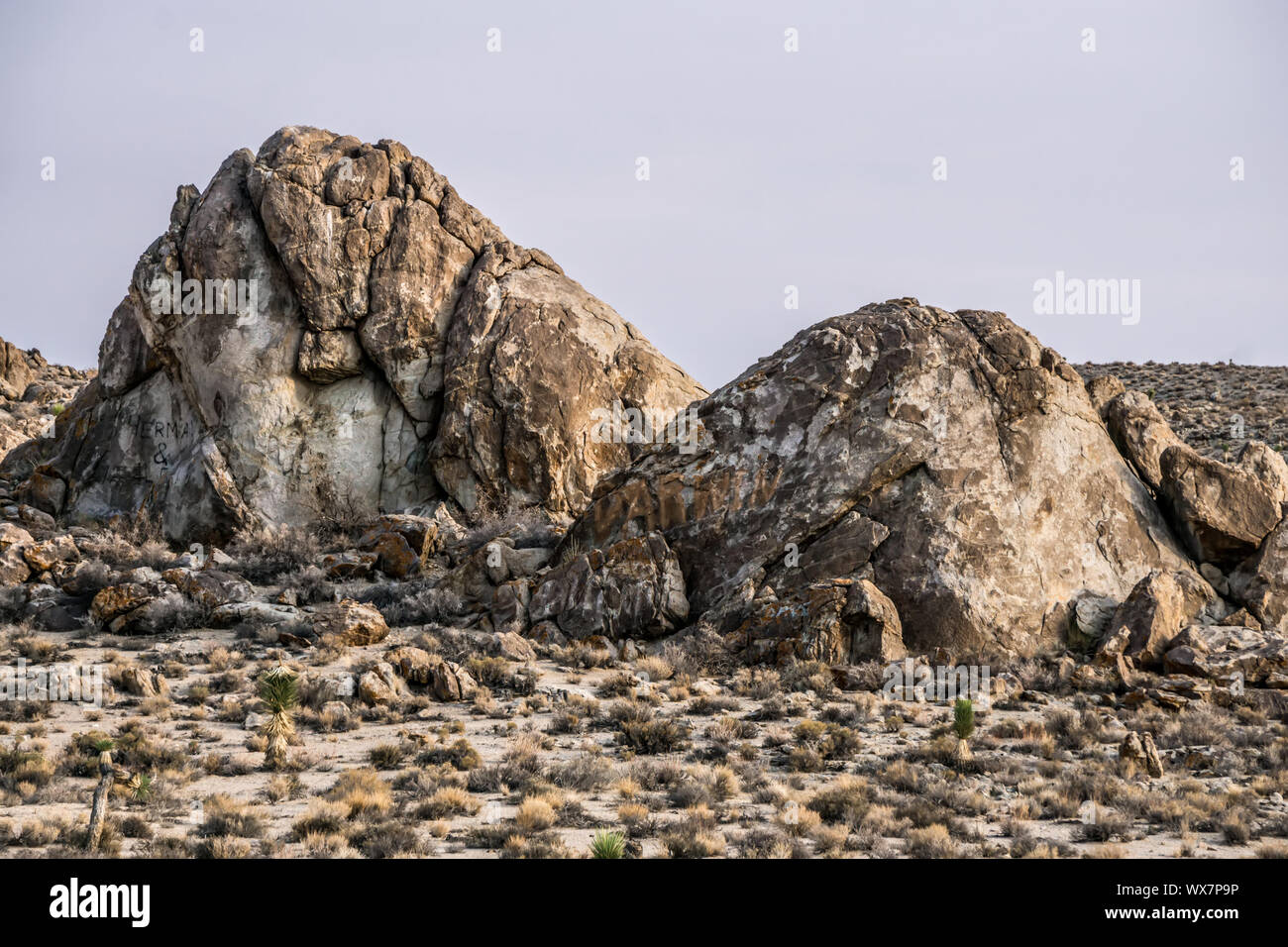 Badlands dawn national park hi-res stock photography and images - Alamy