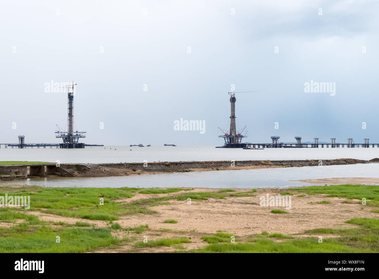 bridge construction on poyang lake Stock Photo