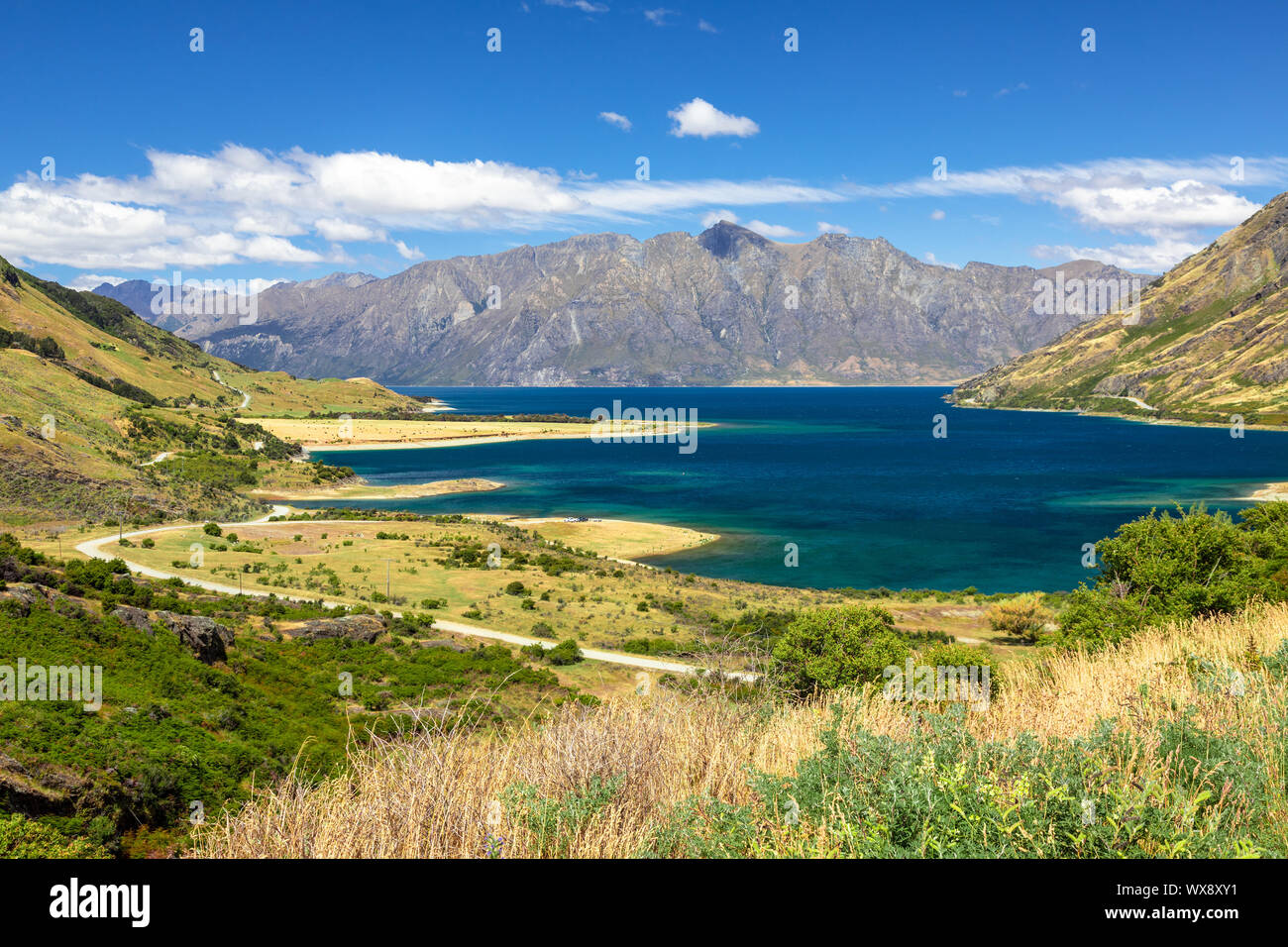lake Wanaka; New Zealand south island Stock Photo - Alamy