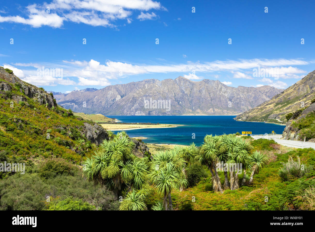 lake Wanaka; New Zealand south island Stock Photo - Alamy