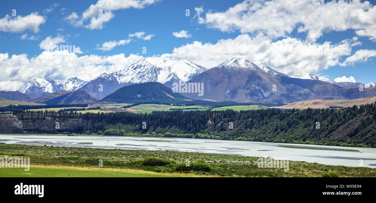 Mountain Alps scenery in south New Zealand Stock Photo