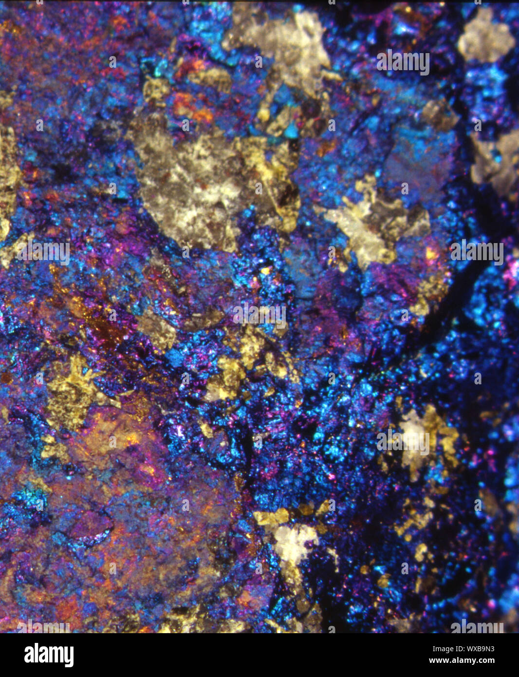 Copper colored rocks hires stock photography and images Alamy