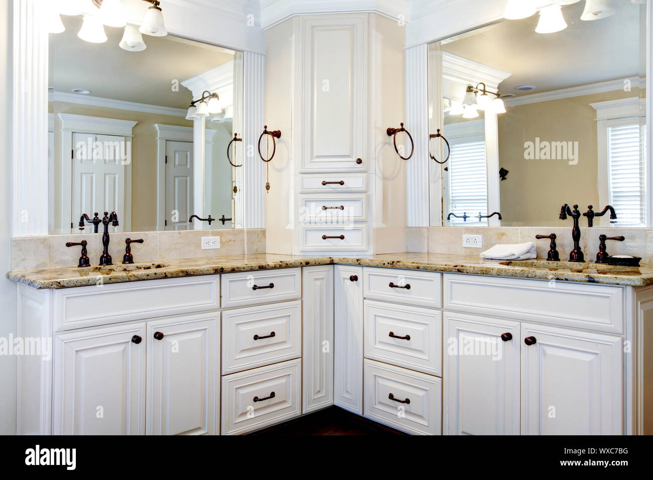 Brilliant White Shaker Ready To Assemble Bathroom Vanities