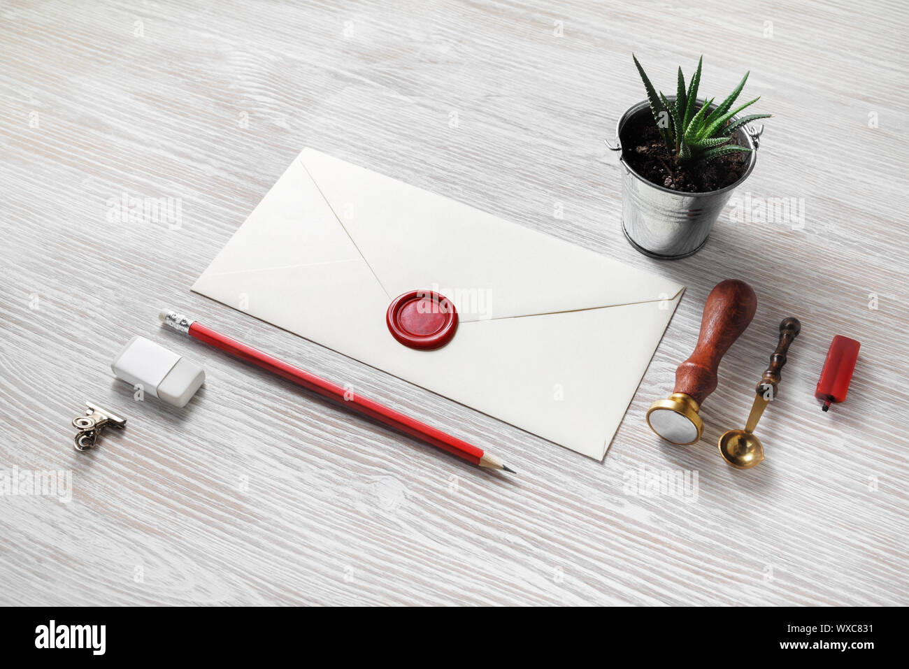 Envelope and stationery Stock Photo Alamy