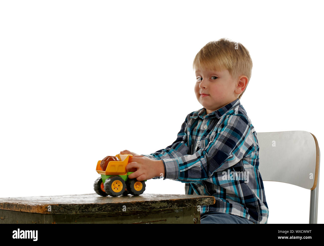 машинка перевертыш скидинг синий. картинки перевертыши для дошкольников. мальчик перевертыш. мальчик перевертыш. необычные игрушки для мальчиков.