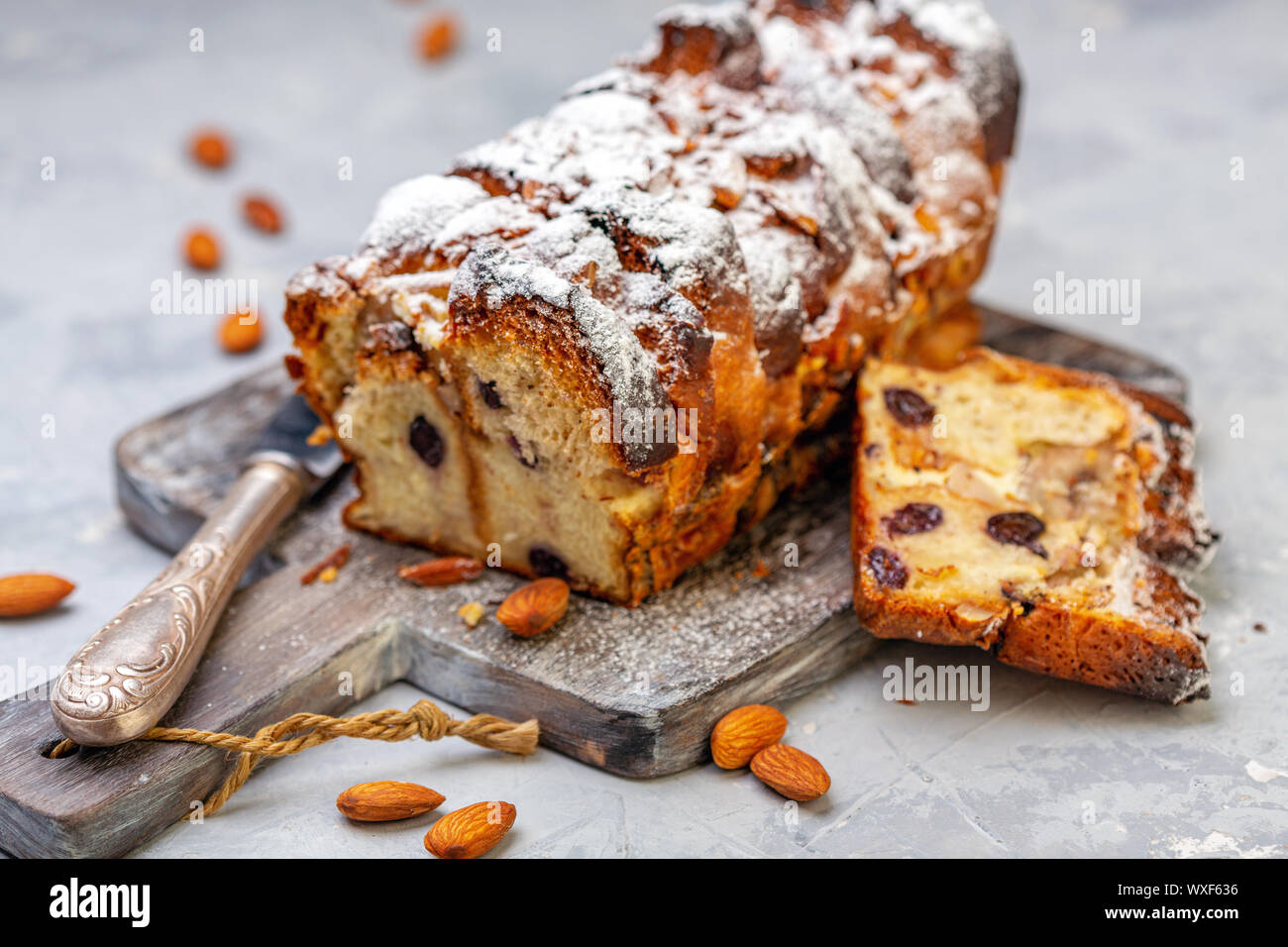 Bread pudding made with buns Stock Photo Alamy