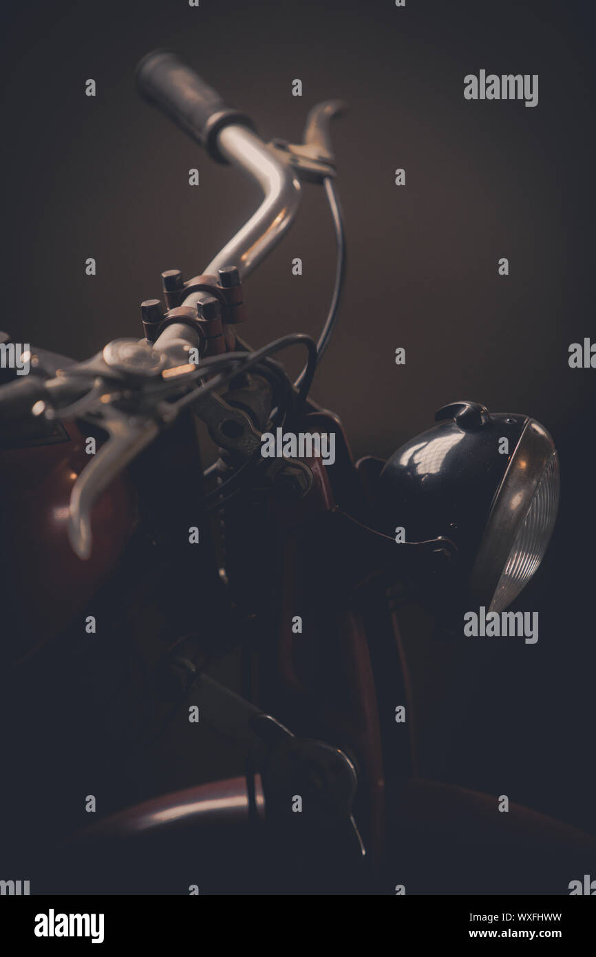 Close up shot of a classic vintage motorcycle headlight Stock Photo - Alamy