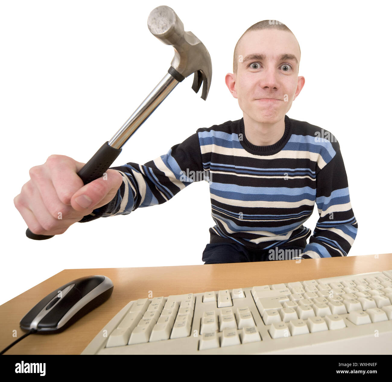 Руки на клавиатуре. Клавиатура по пальцам. Кулаком по клавиатуре. Руки программиста. Бить по клавишам.