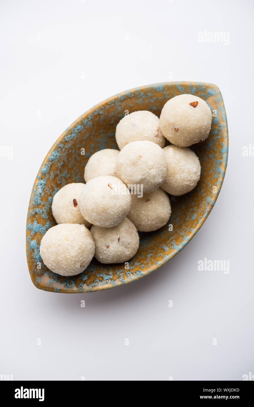 Rava laddu hi-res stock photography and images - Alamy