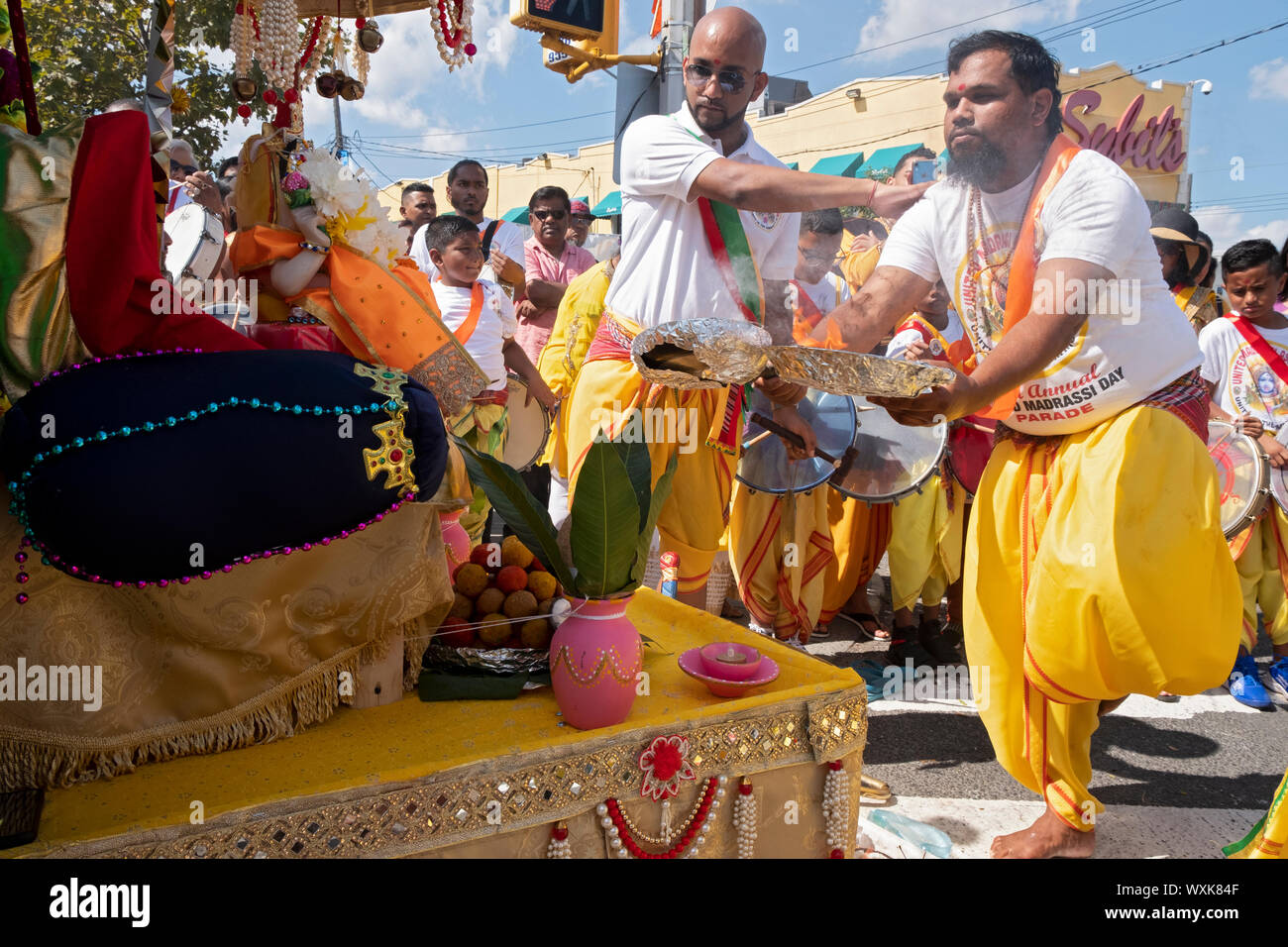 Madrassi parade hires stock photography and images Alamy